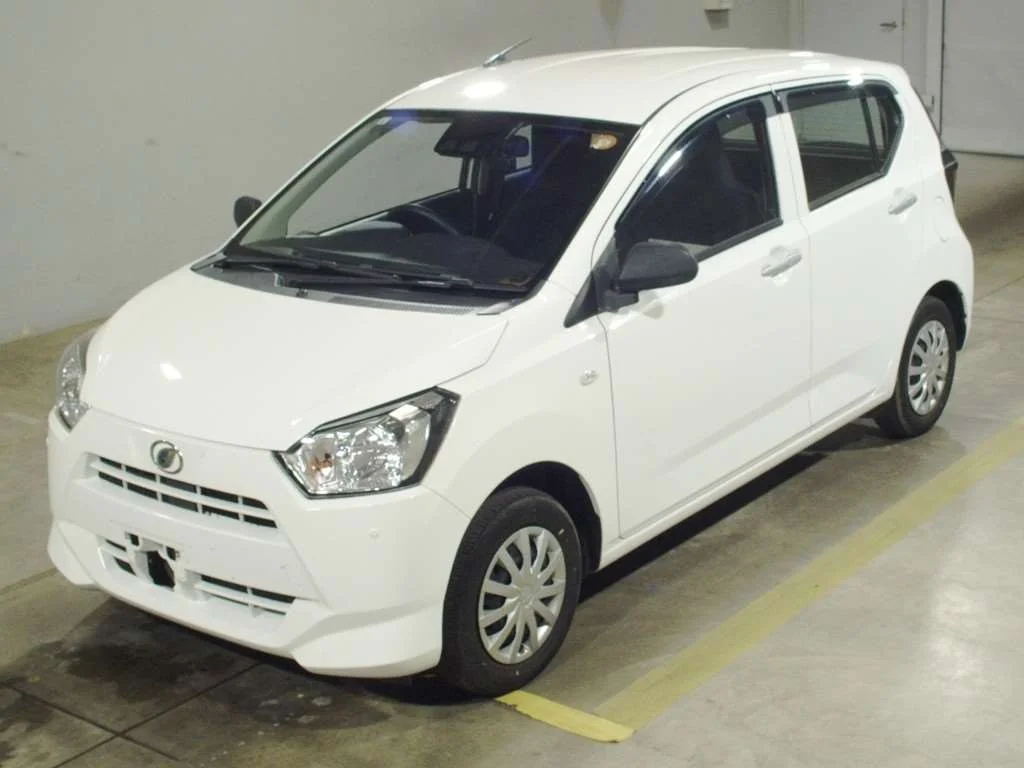 Daihatsu Mira e:S LA360S 2021